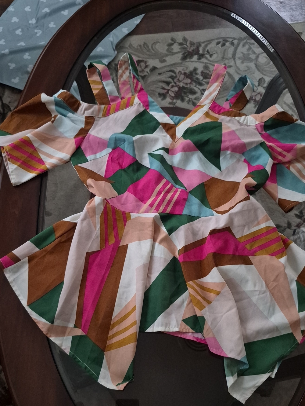 Geometric Cold-Shoulder Camisole in Pink & Green